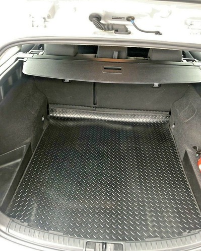 Toyota auris hybrid - hybrid, estate